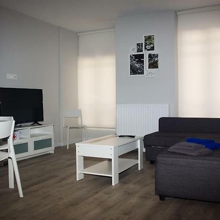 Apartamentos Gyc Viviendas Gold Leon Ngoại thất bức ảnh